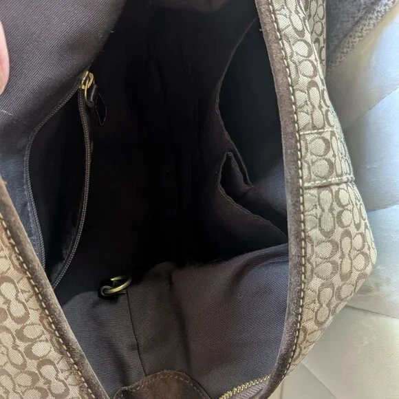 Coach Vintage Soho Signature Hobo Bag - Picture 12 of 13